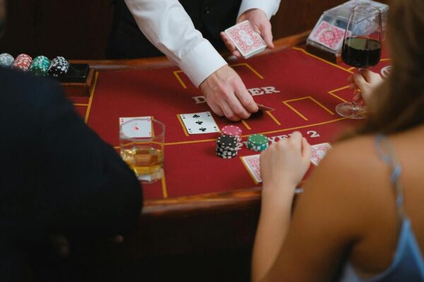 Poker, célébrités et haute société en Suisse